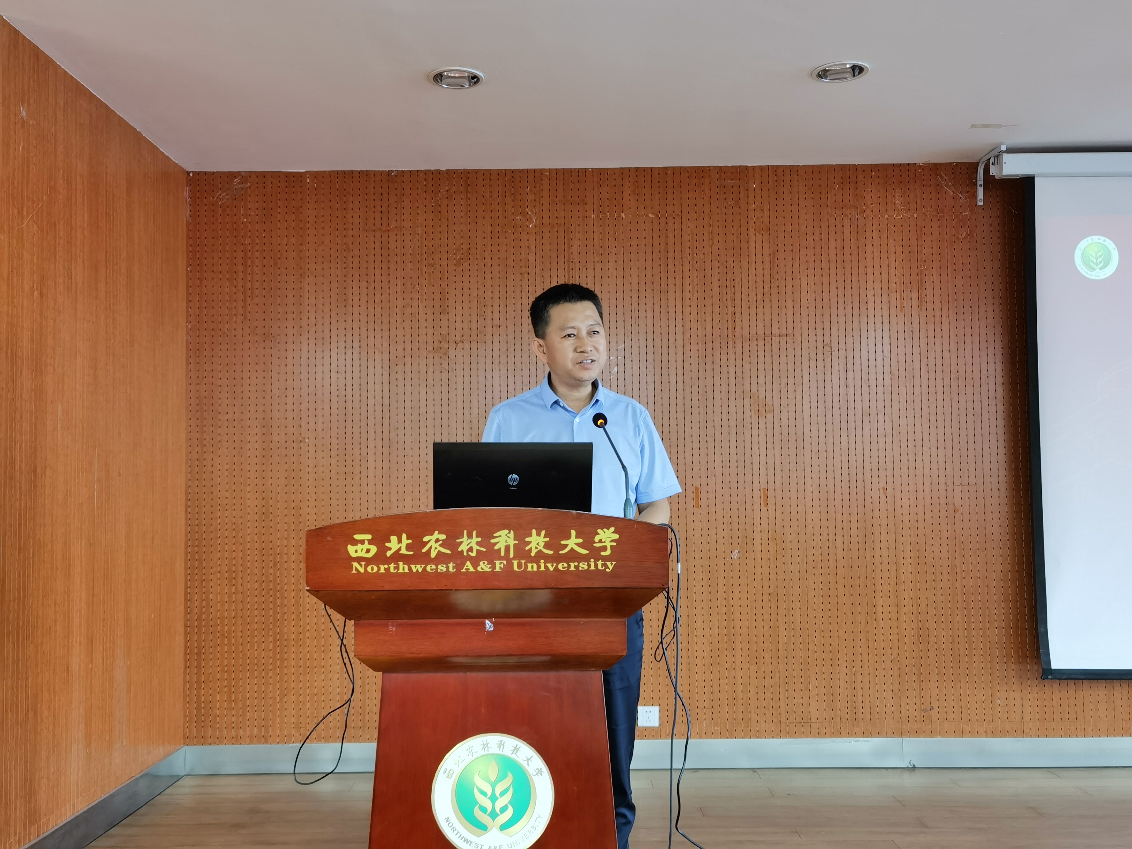 1b95f5f3234e43319c1e81fdb84901e3.jpg 1b95f5f3234e43319c1e81fdb84901e3.jpg